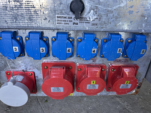 Jaotuskilp 32A/Elektrikilp/ Ajutinekilp (3 foto / 5)