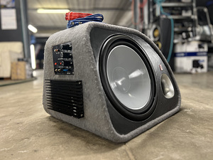Fli 1200w aktiivsubwoofer + kaablikomplekt (1 foto / 2)
