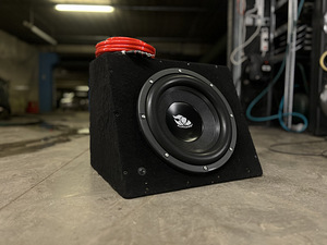 Alphard Yakuza 700w subwoofer + MTX monovõim + kaabeldus (1 foto / 2)
