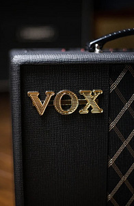 Kitarri võimendi / Комбик VOX Valvetronix (4 foto / 8)