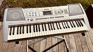 Синтезатор Yamaha PSR-290 (2 фото из 5)
