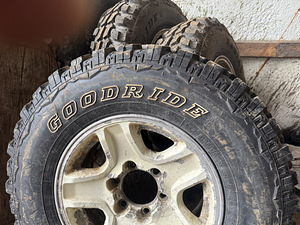Шины M/T 235/85 R 16 (1 фото из 4)