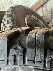 Шины M/T 235/85 R 16 (4 фото из 4)