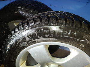 Continental185/65 R15; 2020; Enzo R15; 5x110; DIA65 (5 foto / 10)