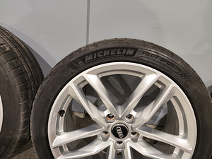 Audi originaalveljed 8Jx18 5/112 ET40 D66.6 (3701 RONAL) (1 foto / 10)