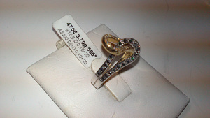 Kuld sõrmus 585, 3,79gr;D0,1ct+20; D(bl)0,1ct+20; 16-19,5mm (1 foto / 3)
