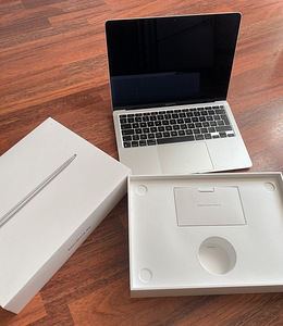 Macbook Air M1 256GB (2020) (5 foto / 5)