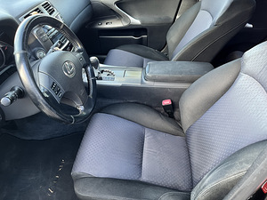 Lexus IS 250 4GR-FSE 2.5 153kW (2 foto / 5)
