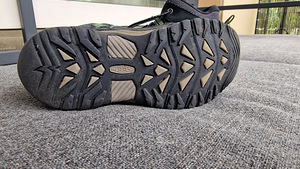 Keen matkajalatsid s.36 (2 foto / 4)