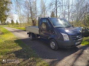 Ford Transit (2 фото из 10)