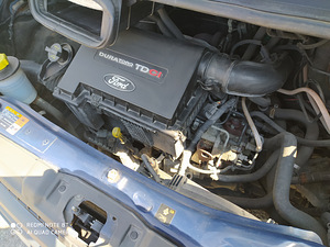 Ford Transit (10 фото из 10)