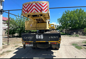Ավտոկռան կռունկ Kamaz (КамАЗ), 2008 թ. (8 фото из 9)