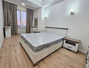 Տրվում է 3-սենյականոց բնակարան Արաբկիրում (4 լուսանկար / 10)