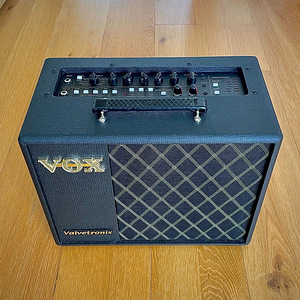 The Vox VT20X Modeling Electric Guitar Amplifier (1 foto / 4)