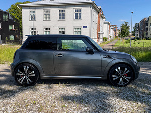 Mini Cooper S 128kw (4 фото из 14)