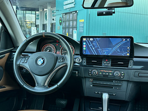 BMW 330XD (7 foto / 9)