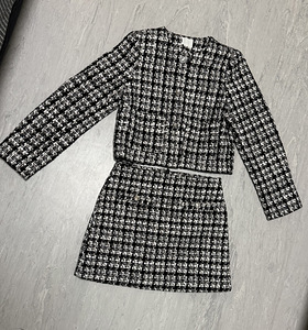 Tviidist seelikuga kostüüm H&M (1 foto / 3)