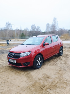 Продам Dacia Sandero 2014 (3 фото из 10)