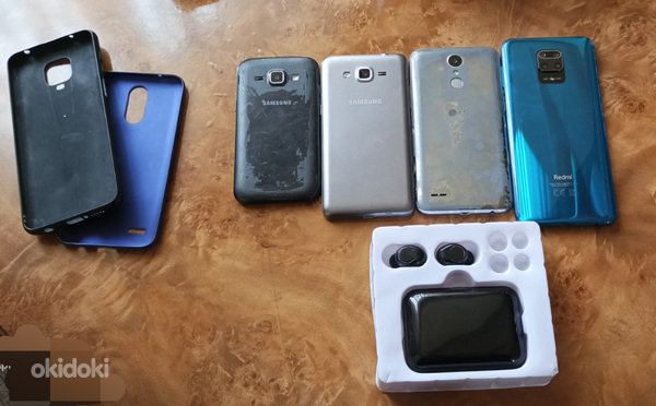 Հեռախոսներ (4)