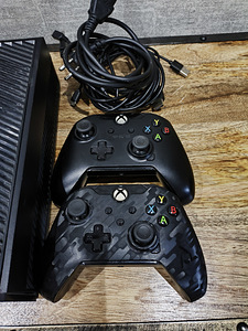 Xbox ONE 1TB 2 Pult 1 mäng Fallout 4 (3 foto / 3)