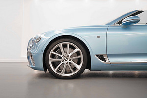 2019 BENTLEY CONTINENTAL GTC FIRST EDITION (2 լուսանկար / 4)