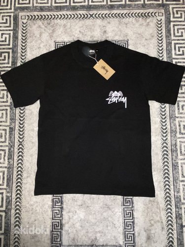 Футболка Stussy