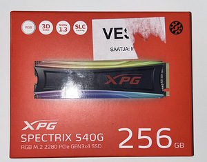 SSD sisemine kõvaketas ADATA XPG SPECTRIX S40G RGB 256G (1 foto / 2)