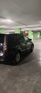 Mitsubishi Grandis (4 фото из 15)