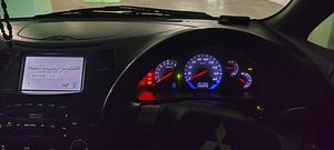 Mitsubishi Grandis (11 фото из 15)