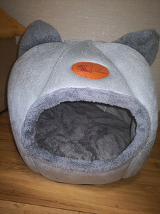 Домик для кошки (2 фото из 2)