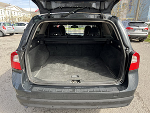 Volvo V70 2.4 129 KW D5 (13 foto / 15)