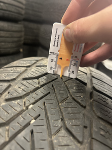 SEMPERIT Speed Grip 2, 215/65 R16 talverehvid (3 foto / 7)