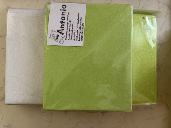 Простыни на резинке для детской кроватки 60x120