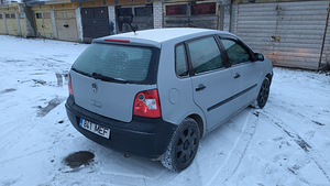VW polo (7 фото из 7)