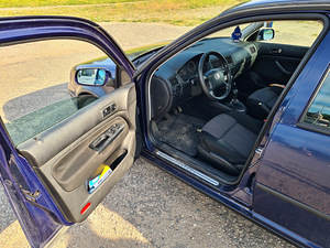 Golf 4 1.4 55kw Comfortline (4 foto / 6)