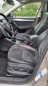 SKODA Octavia 2014 1.4TSI 103 KW Elegance Plus (8 foto / 9)