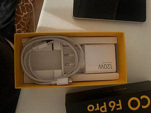 POCO F6 PRO 512GB/5G + XIAOMI SMART BAND 8 PRO (2 foto / 5)