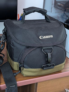 Canon 650D + 18-135 Օբյեկտիվ և այլ նվերներ (3 լուսանկար / 3)