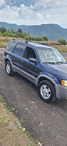 Продается Ford Escape 2002 (5 фото из 9)