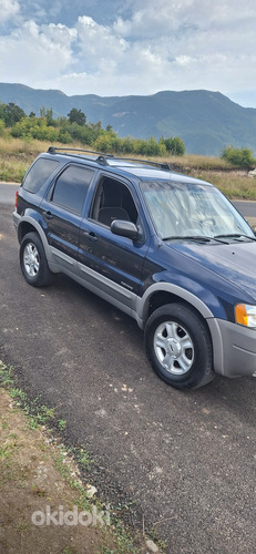 Վաճառվում է Ford Escape 2002թ (5)