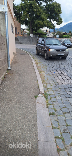 Վաճառվում է Ford Escape 2002թ (8)