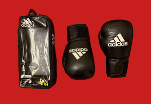 Боксерские кожаные перчатки ADIDAS Performer (6 фото из 9)