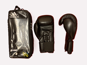 Боксерские кожаные перчатки ADIDAS Performer (7 фото из 9)