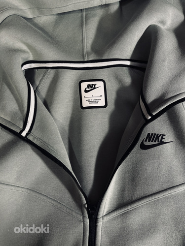 Nike tech fleece woman’s