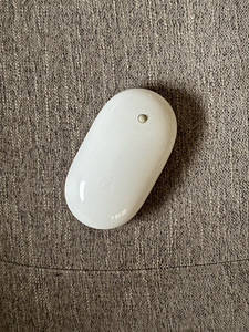 Apple mighty mouse (juhtmevaba hiir) (1 foto / 3)