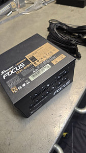 Seasonic FOCUS GOLD SGX-850 (850W) (1 foto / 2)