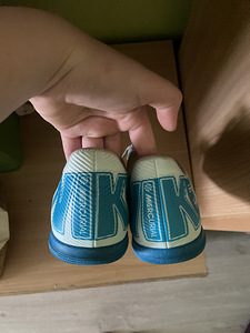 Nike saalijalgpallijalatsid (4 foto / 4)