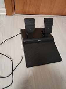 Hori-overdrive-xbox xs tüüp usb (rool ja pedaalid) (5 foto / 5)