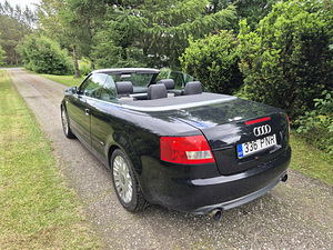 Audi A4 Cabrio 2004 S-Line (8 foto / 10)