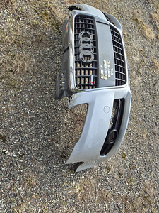 Audi A4 B7 S-Line esistange (2 foto / 3)